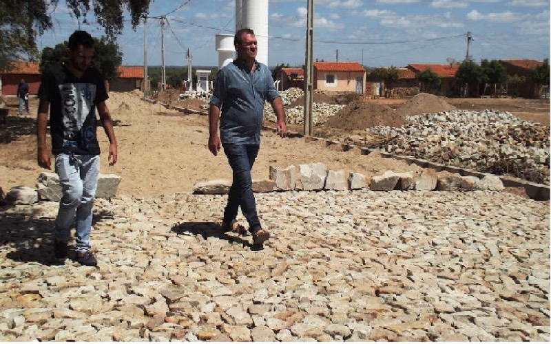 INFRAESTRUTURA: Comunidades de Mauriti são contempladas com novos calçamentos