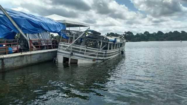 PA: Dono de barco naufragado diz que não havia controle de passageiros