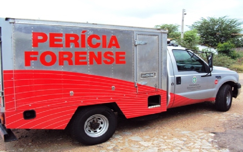 Homem é encontrado morto dentro do seu automóvel em Barro-CE