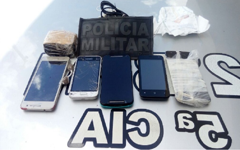Casal é apreendido em Crato portando drogas e vários aparelhos celulares
