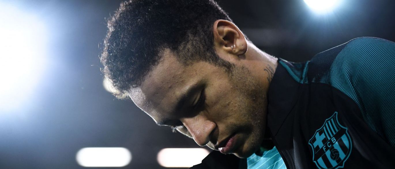 PSG e Neymar vão à UEFA para pedir transferência provisória