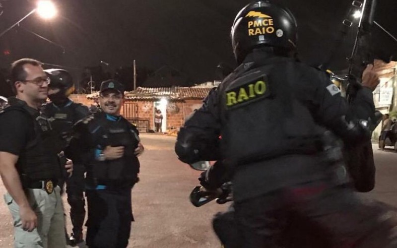 “Guerra” de facções deixa moradores sitiados em 4 bairros da zona Oeste da Capital