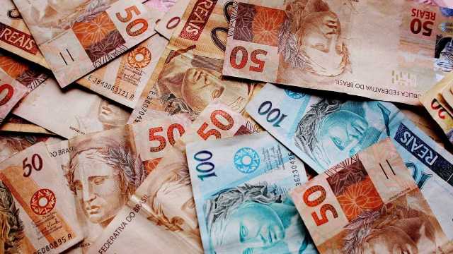 Governo central tem déficit primário de R$ 9,599 bilhões em agosto