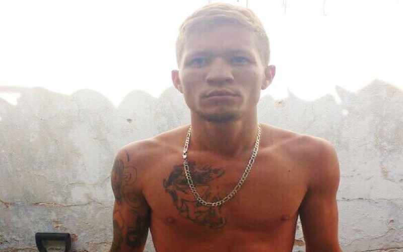 Homem é preso pela segunda vez após ter sido flagrado com armas e drogas, em Crato
