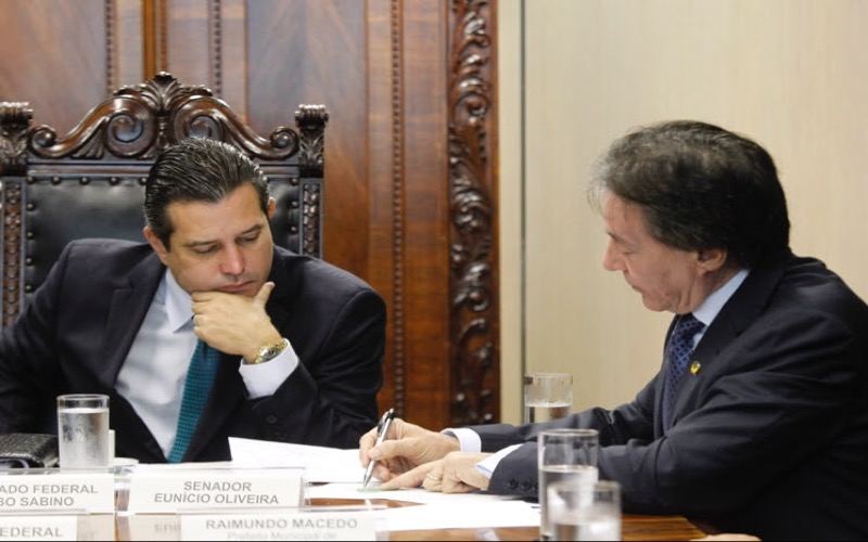 Aberto processo licitatório para recuperação da pista do Aeroporto do Cariri