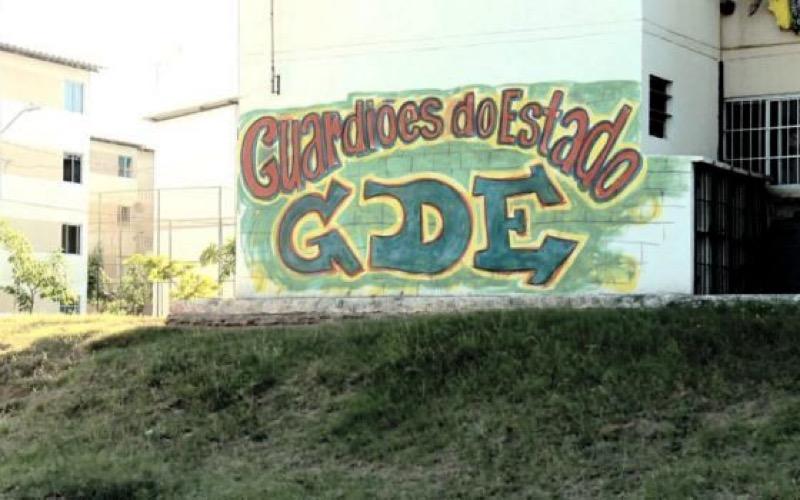 Facção criminosa domina condomínio popular em Fortaleza e dita regras para moradores