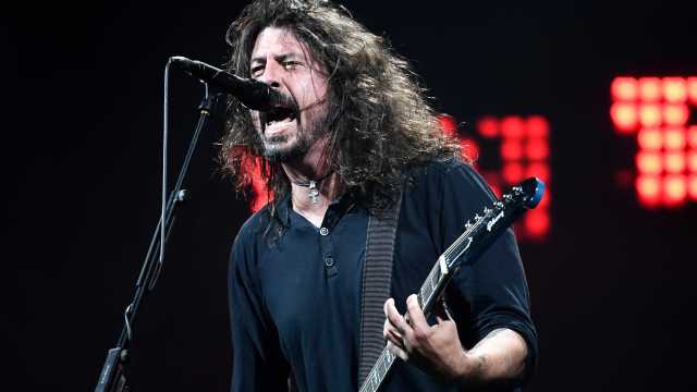 Foo Fighters fará cinco shows no Brasil em 2018