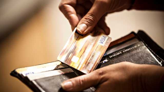 Economistas veem melhora no próximo ano, após recessão