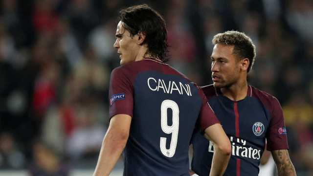 ‘Não precisamos ser amigos’, diz Cavani sobre Neymar
