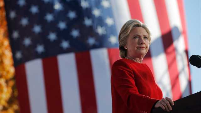 Hillary e democratas pagaram para investigar ‘Russiagate’