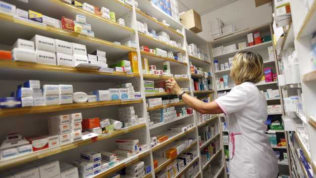 Cinco dicas para economizar na compra de medicamentos
