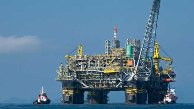 Arábia Saudita pede para Brasil diminuir produção de petróleo