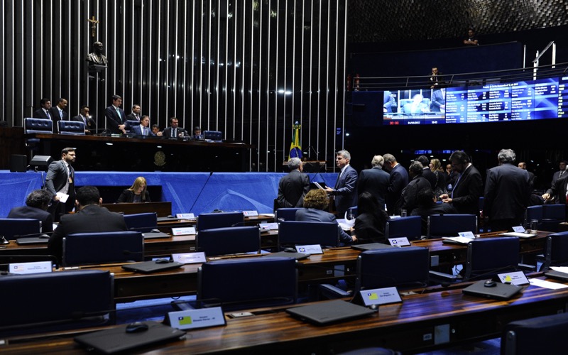 Senadores aprovam urgência para projeto que destina recursos para a Saúde