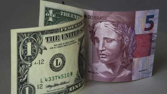Câmbio para fim de 2017 permanece em R$ 3,20, calcula Focus
