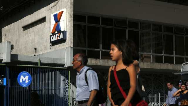 PF faz ação contra desvio de R$ 380 milhões na Caixa