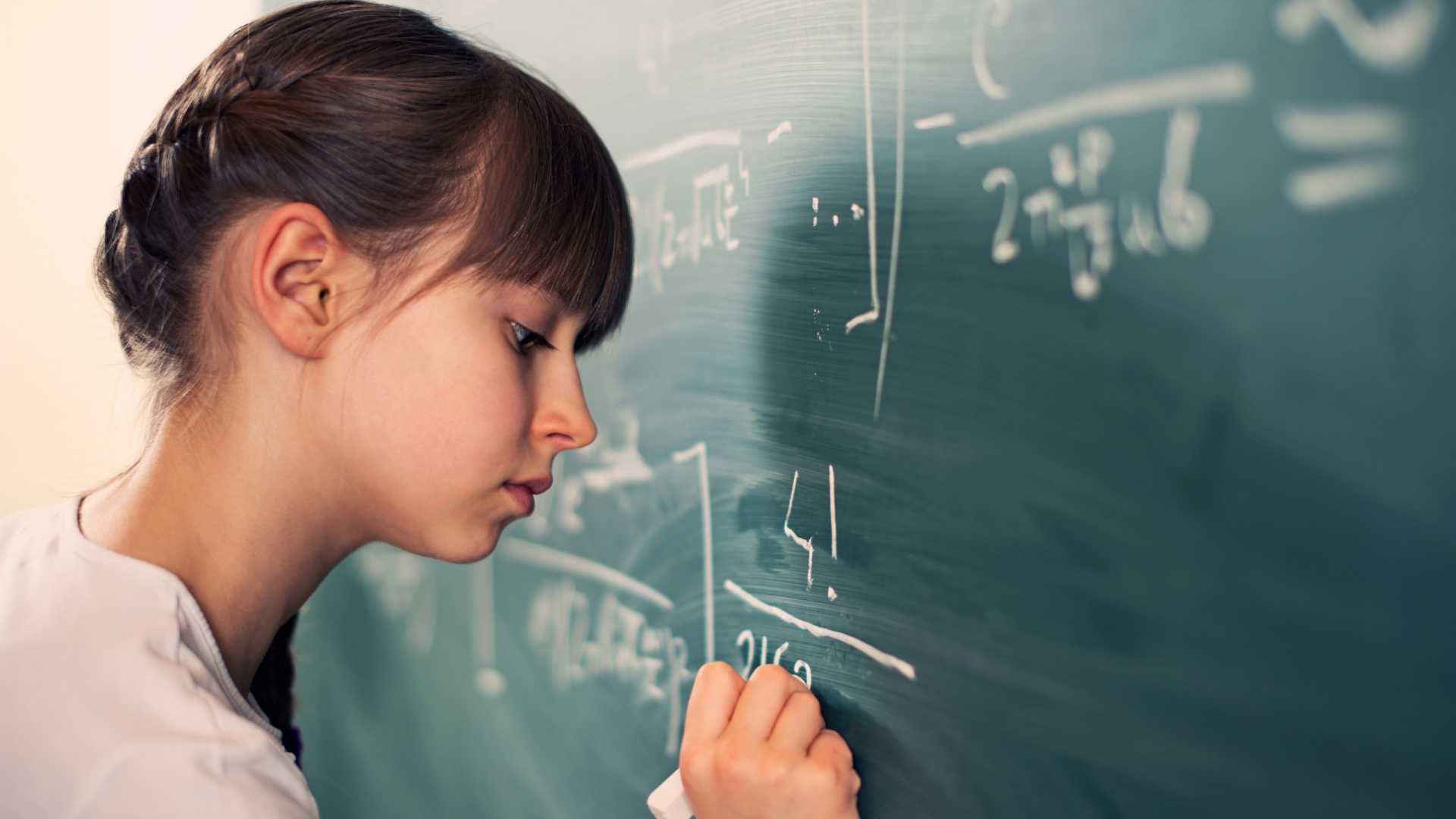 Estudos mostram importância da educação financeira nas escolas