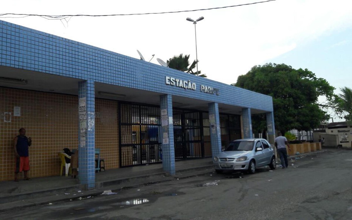 Trabalhadores dos trens do Subúrbio param por 24h nesta terça-feira