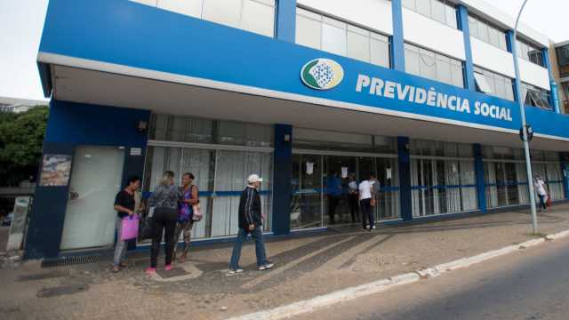 Governo acredita que 5 partidos devem fechar questão pró-reforma