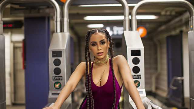 Anitta entre os 50 mais influentes das redes sociais, depois de Maluma