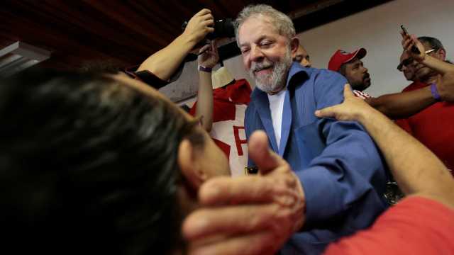Mudança na Justiça de Brasília vai agilizar ações penais contra Lula