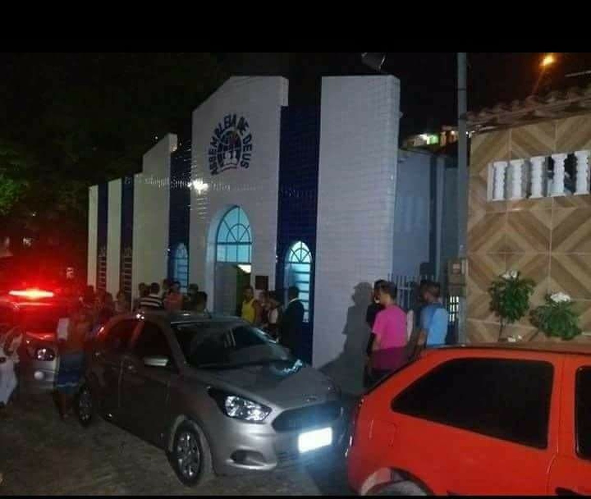 Homem é assassinado em igreja enquanto participava de culto evangélico no Grande Recife