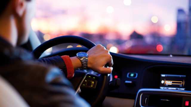 Com 120 pontos na CNH, diretor do Detran-MG fica proibido de dirigir