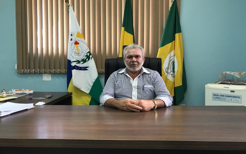 Prefeito Afonso Sampaio decreta o dia 11 de janeiro como facultativo no município de Nova Olinda/CE