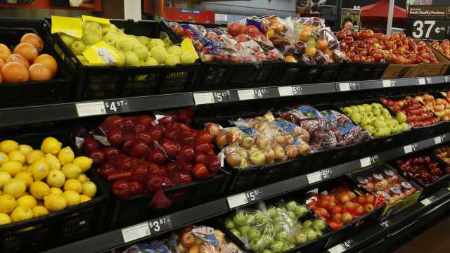 IBGE: gastos maiores com alimentos e transportes pressionam inflação