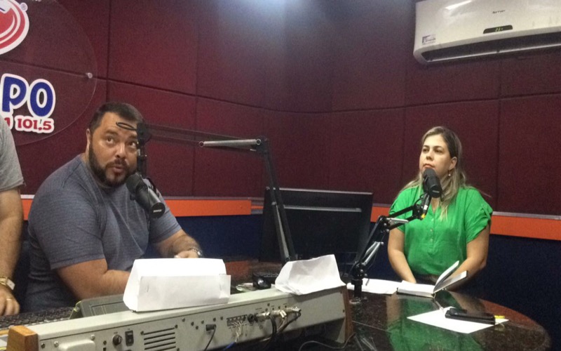 No rádio, Fernanda avalia 2017 como positivo para o Legislativo de Mauriti