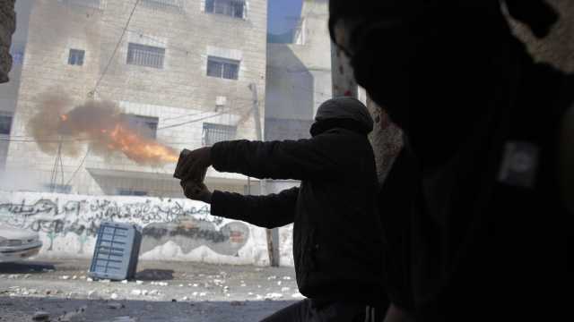 Israel ataca a Síria com jatos e mísseis