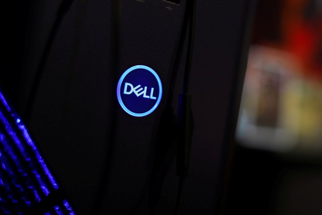 Dell considera aquisições ou até voltar a negociar ações na Bolsa