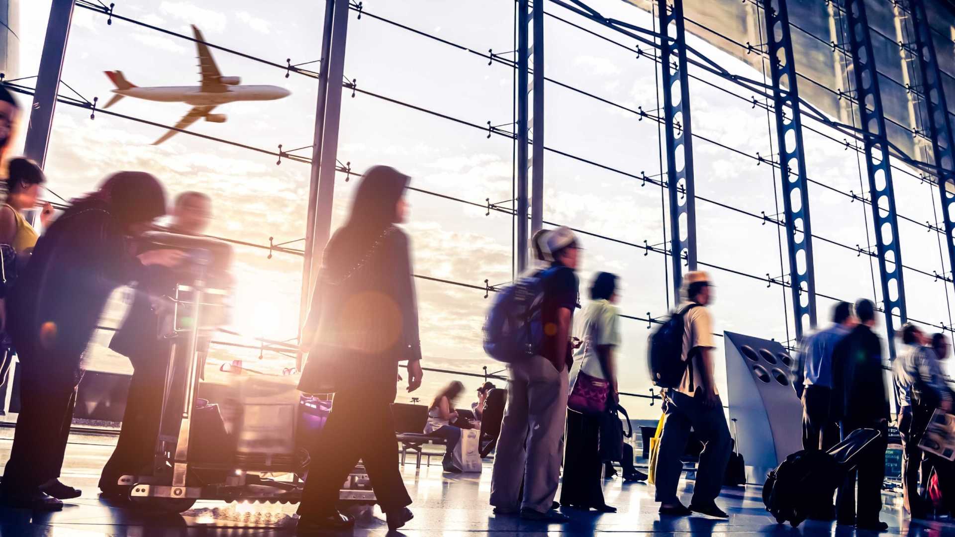 Brasileiros gastam US$ 19 bilhões em viagens ao exterior