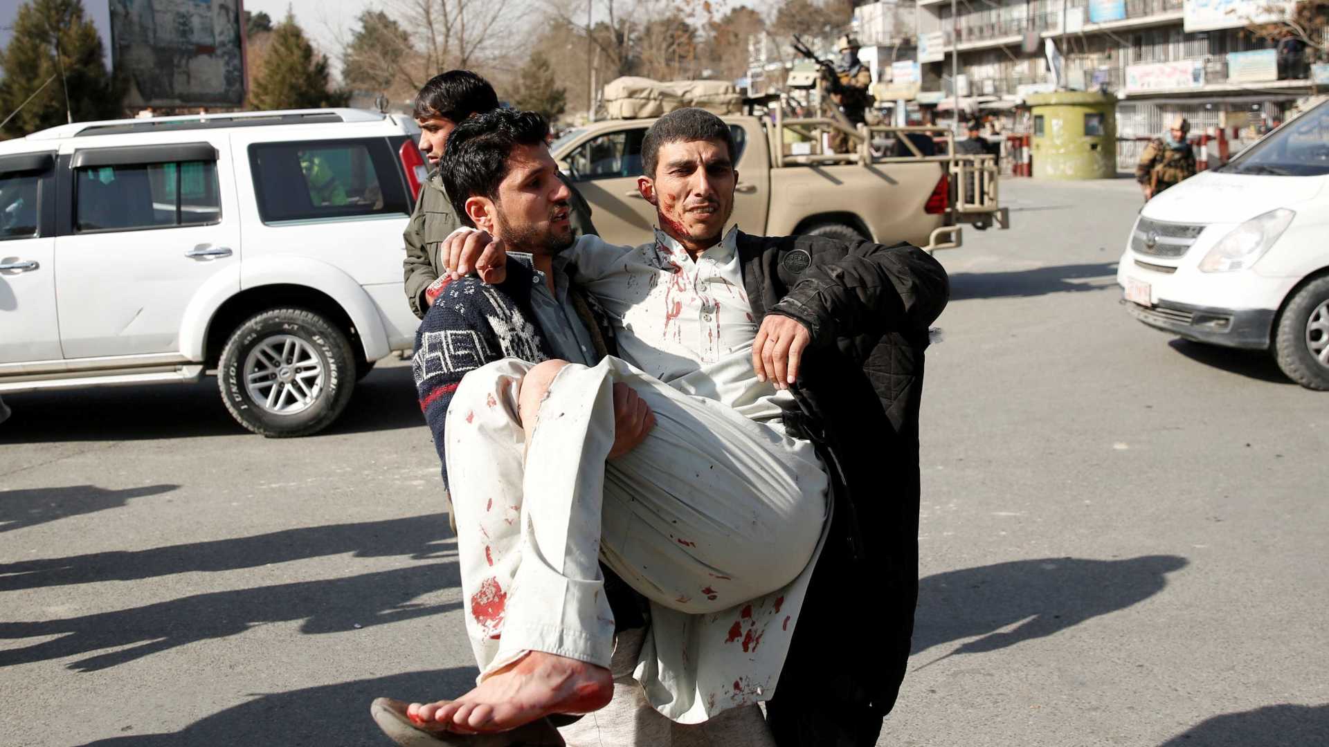 Explosão em Cabul deixa ao menos 95 mortos e 158 feridos
