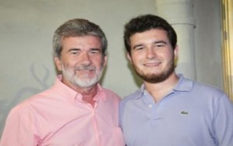 Justiça determina retirada de imagens de promoção pessoal do filho do prefeito de Juazeiro do Norte do site da Prefeitura