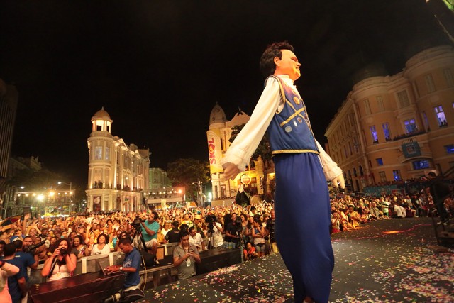 Programação do carnaval no Bairro do Recife tem atração para todos os gostos