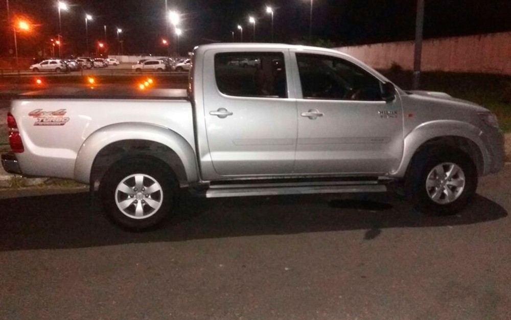 Operação para evitar sequestro de idoso feito refém em caminhonete de luxo acaba com dois suspeitos mortos na Bahia