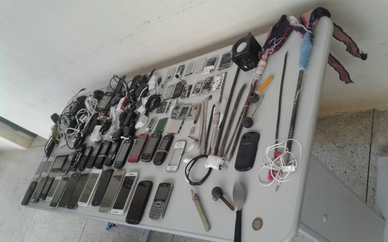 Exclusivo: Revista em Cadeia Pública de Crato-CE parece mais uma loja de aparelhos celulares