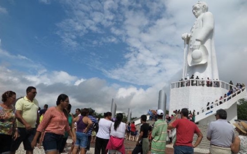 Prefeitura de Juazeiro do Norte realiza ações para receber peregrinos na Sexta-feira Santa
