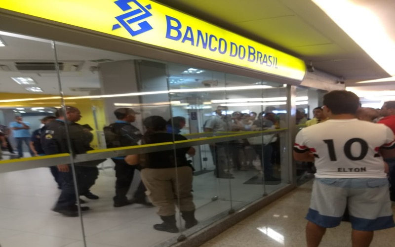 Juazeiro do Norte/CE- Homem tenta roubar dinheiro de caixa do Banco do Brasil dentro do Cariri Garden Shopping e é detido por segurança