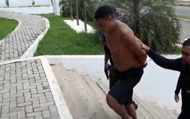 Homem com vasta ficha criminal conhecido por “Nego Tinta” é preso em Crato-CE
