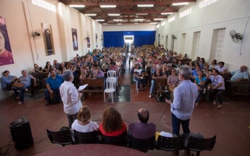 Prefeito anuncia aumento de 6,81% para professores do Município
