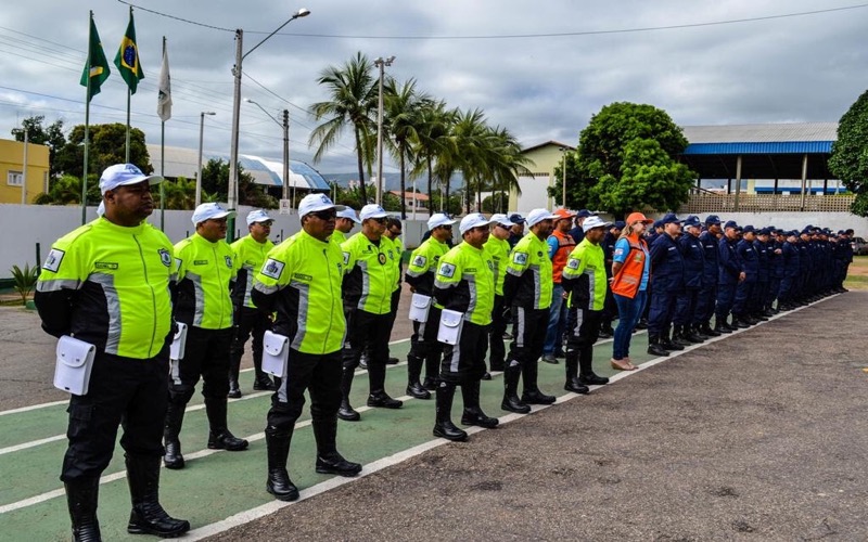 Agentes da Guarda Municipal, DEMUTRAN e Defesa Civil do município do Crato recebem novo fardamento