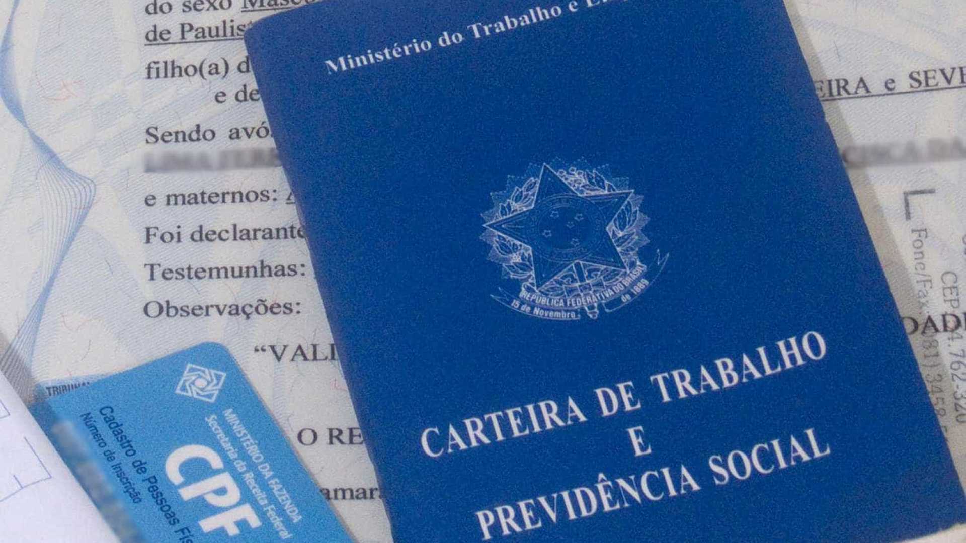 Emprego informal tira força da retomada na economia