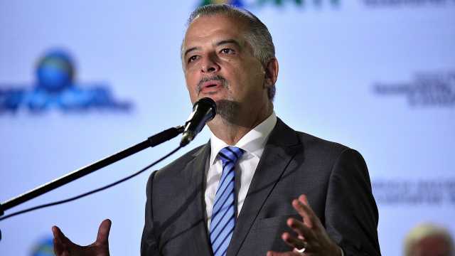 Governador de SP defende chapa com Alckmin e Barbosa para a presidência