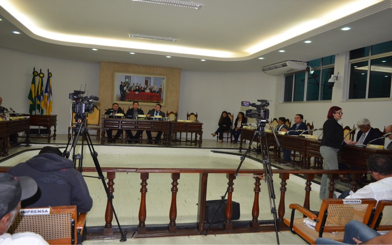 Câmara de Juazeiro solicita prorrogação de validade das carteiras de estudante