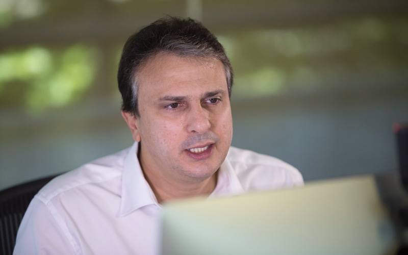 Governador anuncia mais duas mil vagas para o programa AvanCE