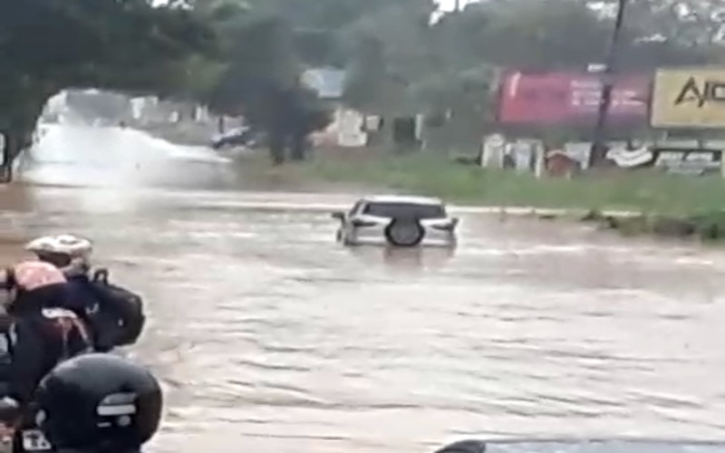 Chuvas voltam a causar transtornos em  Juazeiro do Norte-CE