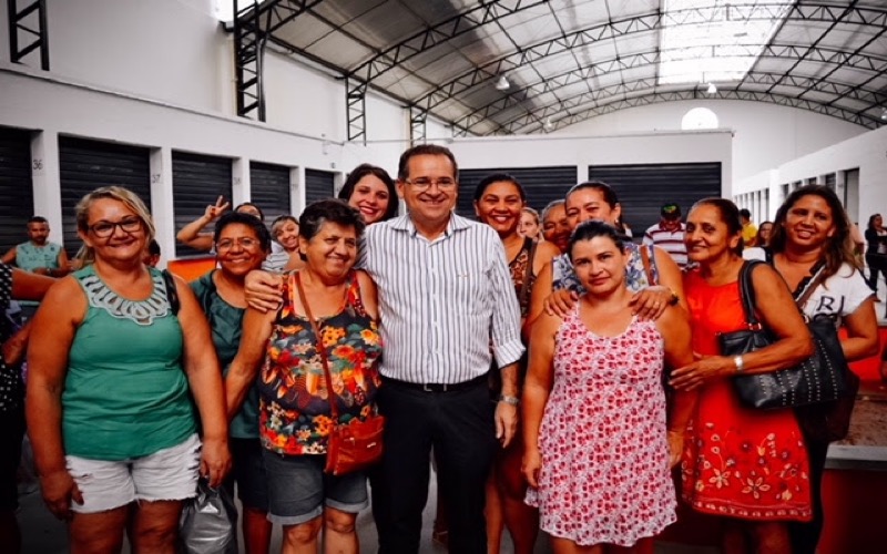 Permissionários do Camelódromo do Crato celebram a conquista da reforma do equipamento