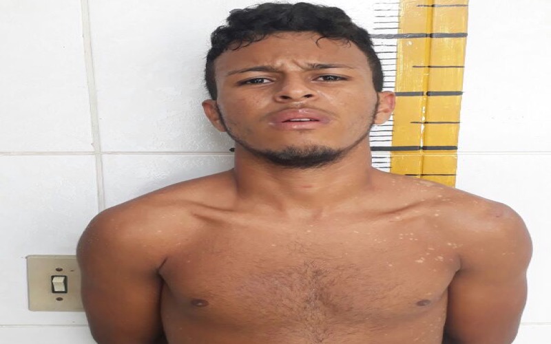 Polícia age rápido  recupera motocicleta roubada em Crato e prende acusados de roubo pouco tempo após cometerem crime em Juazeiro do Norte-CE