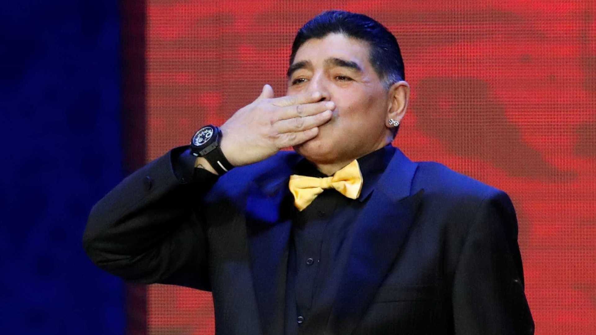 Maradona declara apoio a Lula e chama Temer de ‘traidor’